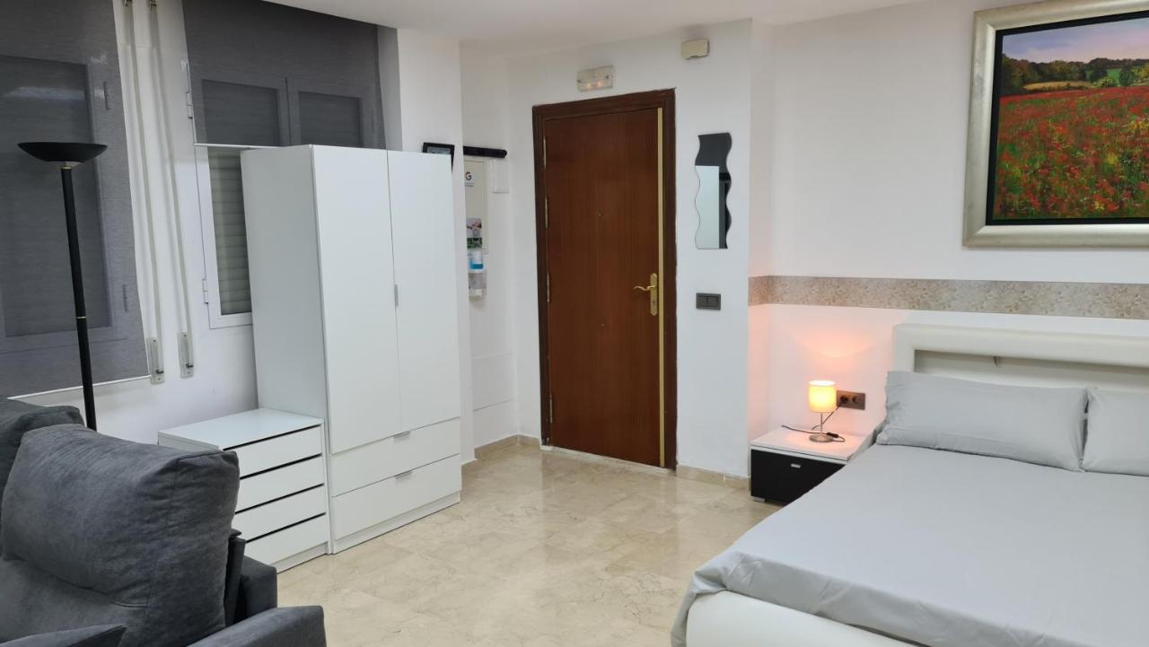 Apartamentos Porvera Jerez Centro Jerez de la Frontera Exterior photo